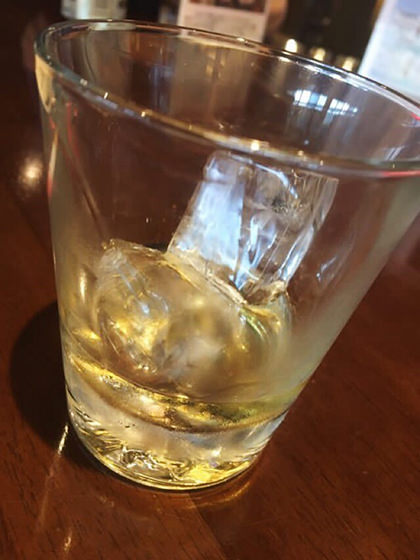 私は、ウイスキーと日本酒が好きで、時々蒸留所や酒蔵に行きます。